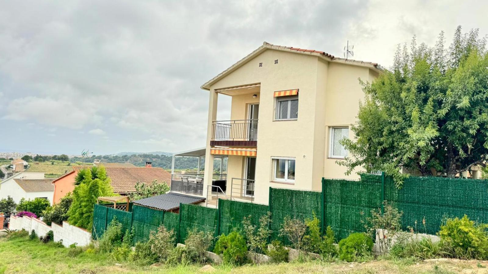 Casa De Verano Пінеза-да-Мар Екстер'єр фото